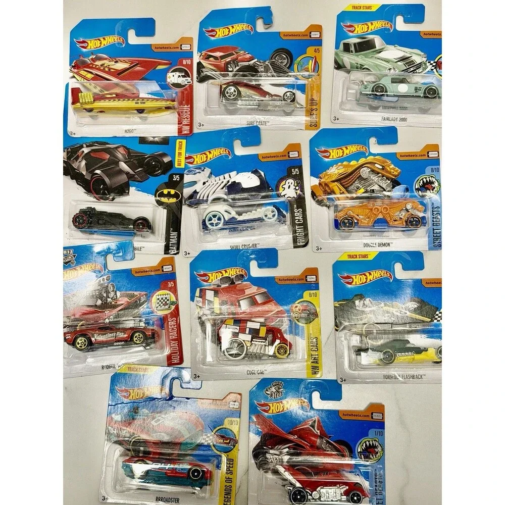Hot Wheels Mainline Lot 11 Cars Sealed Fairlady 2000 Surf Crate Batmobile